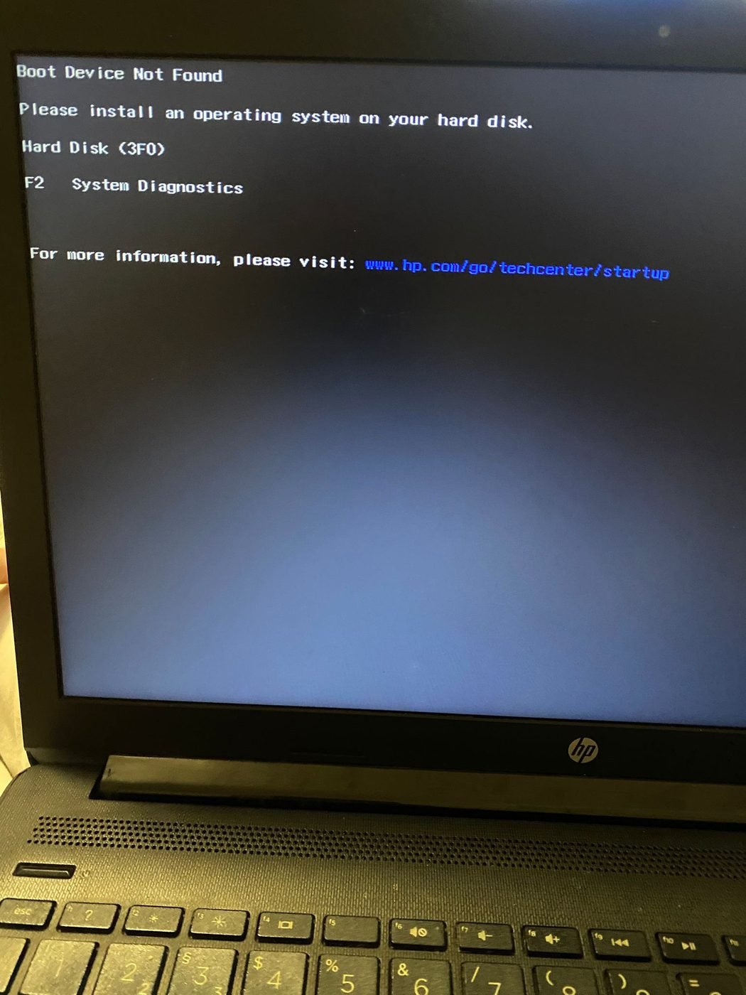 Laptop HP cu eroarea Boot Device Not Found pe ecran, primit la diagnostic